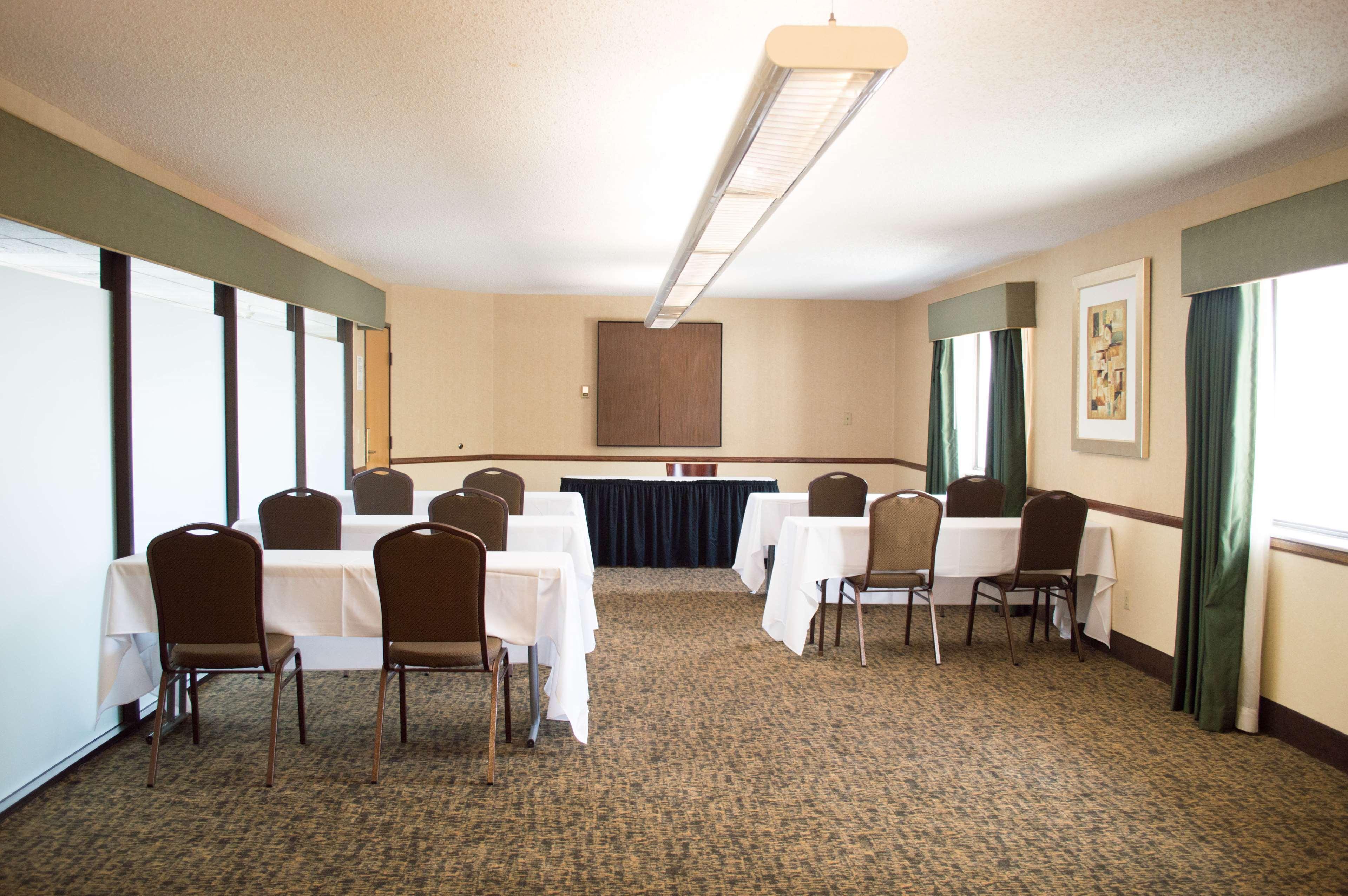 Radisson Hotel Detroit-Farmington Hills Dış mekan fotoğraf