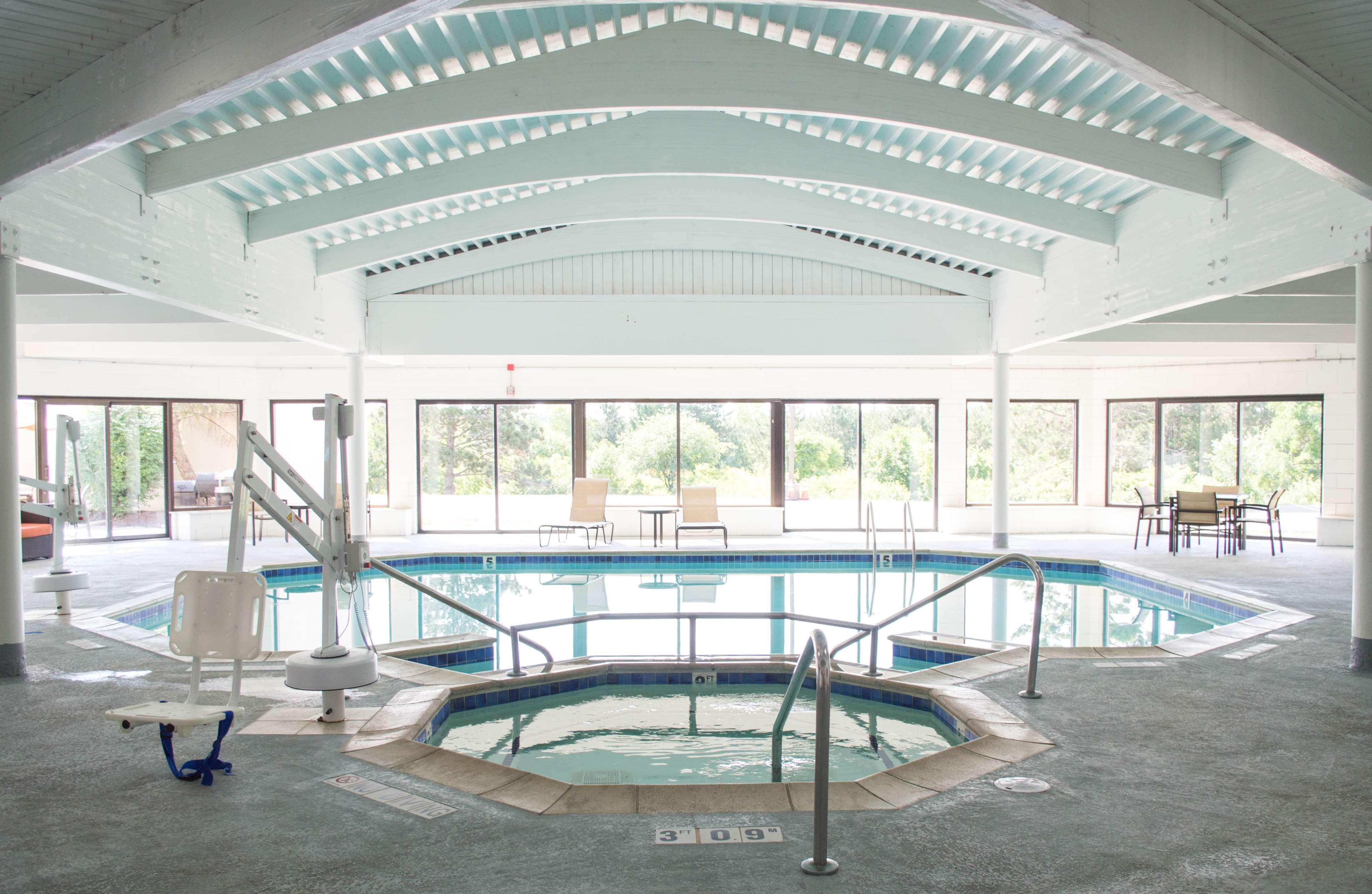Radisson Hotel Detroit-Farmington Hills Dış mekan fotoğraf