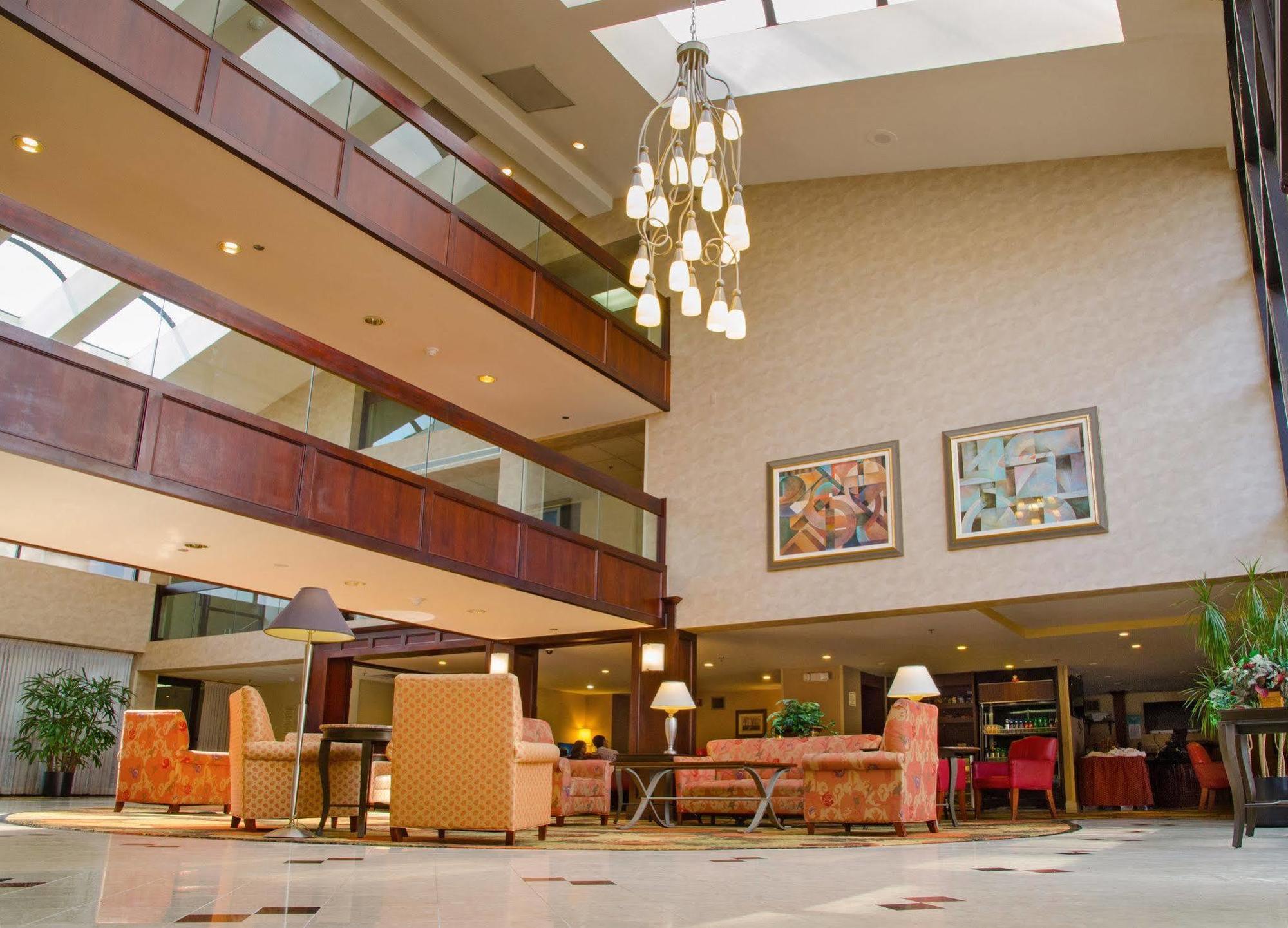 Radisson Hotel Detroit-Farmington Hills Dış mekan fotoğraf