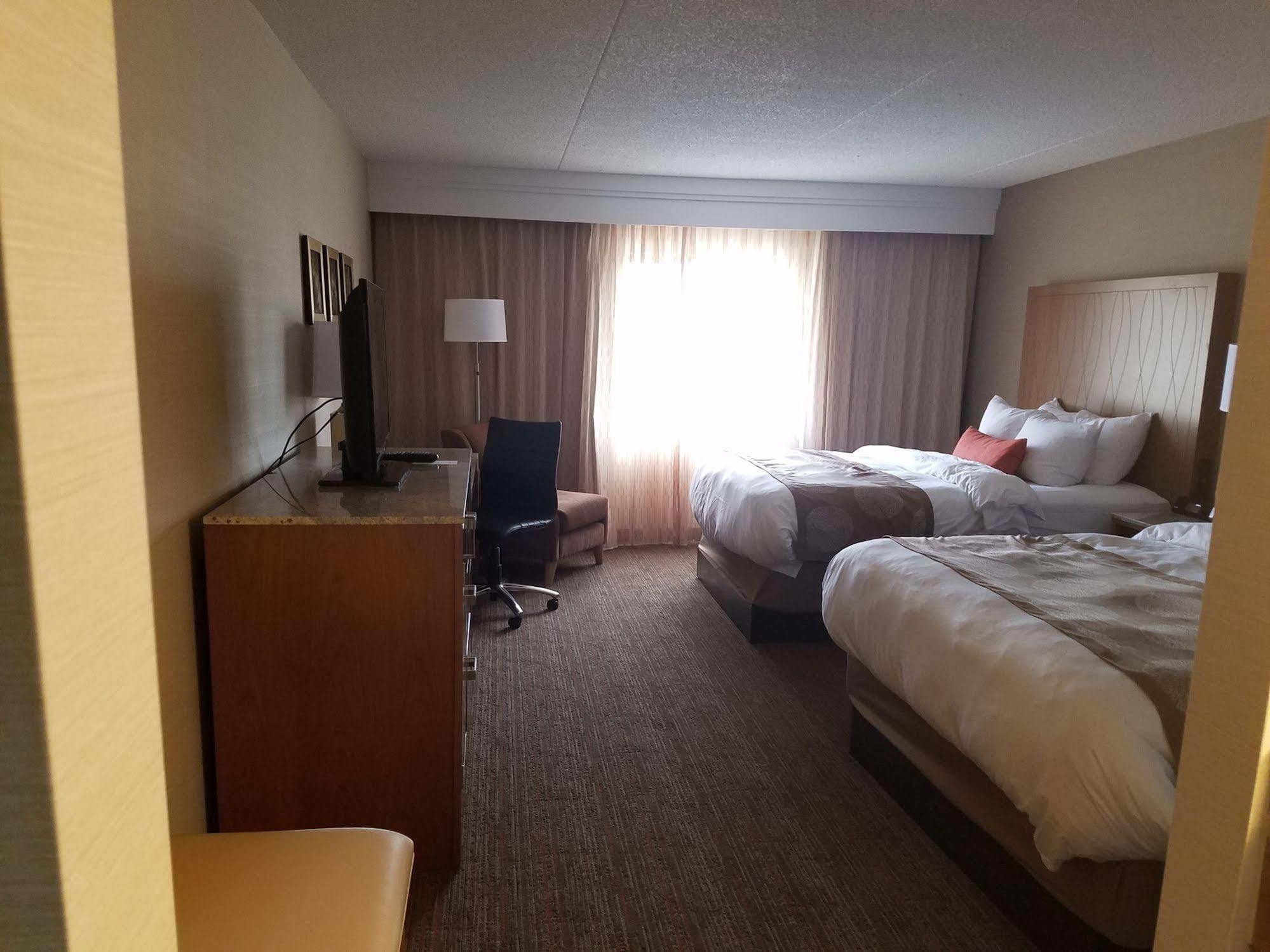 Radisson Hotel Detroit-Farmington Hills Dış mekan fotoğraf